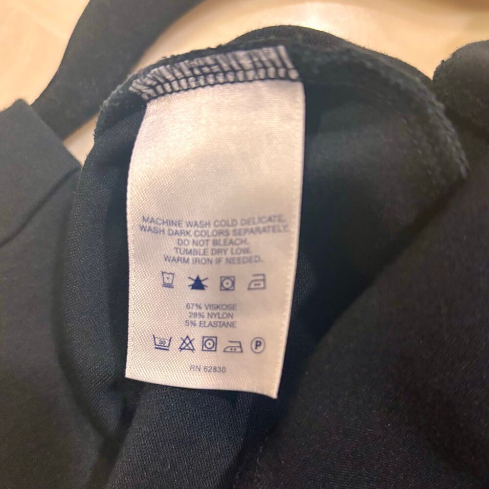 Lands End A Line Black Dress Knee Length Sleeeless V Back Stretch Size 8 - Picture 6 of 7